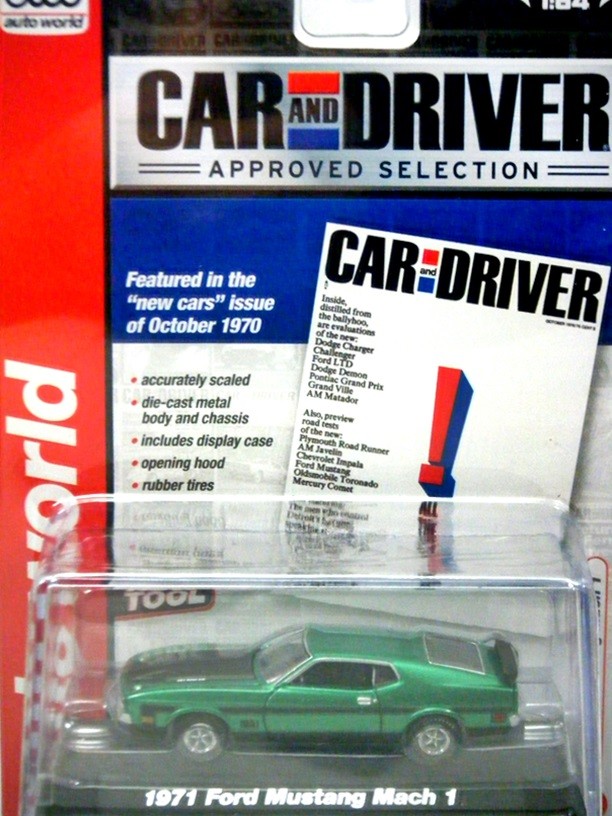 Auto World - Licensed Series - 2012 Ford Mustang Boss 302