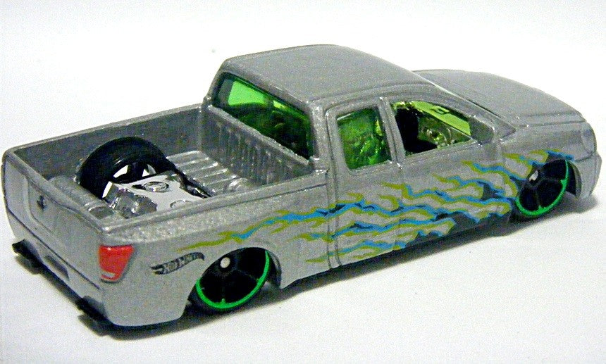Hot Wheels - Nissan Titan Pickup Truck