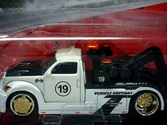 Maisto Elite Transport Set - Mercedes Race Team Vehicle Support Flatbed Tow Truck with Mercedes-Benz SLR McLaren