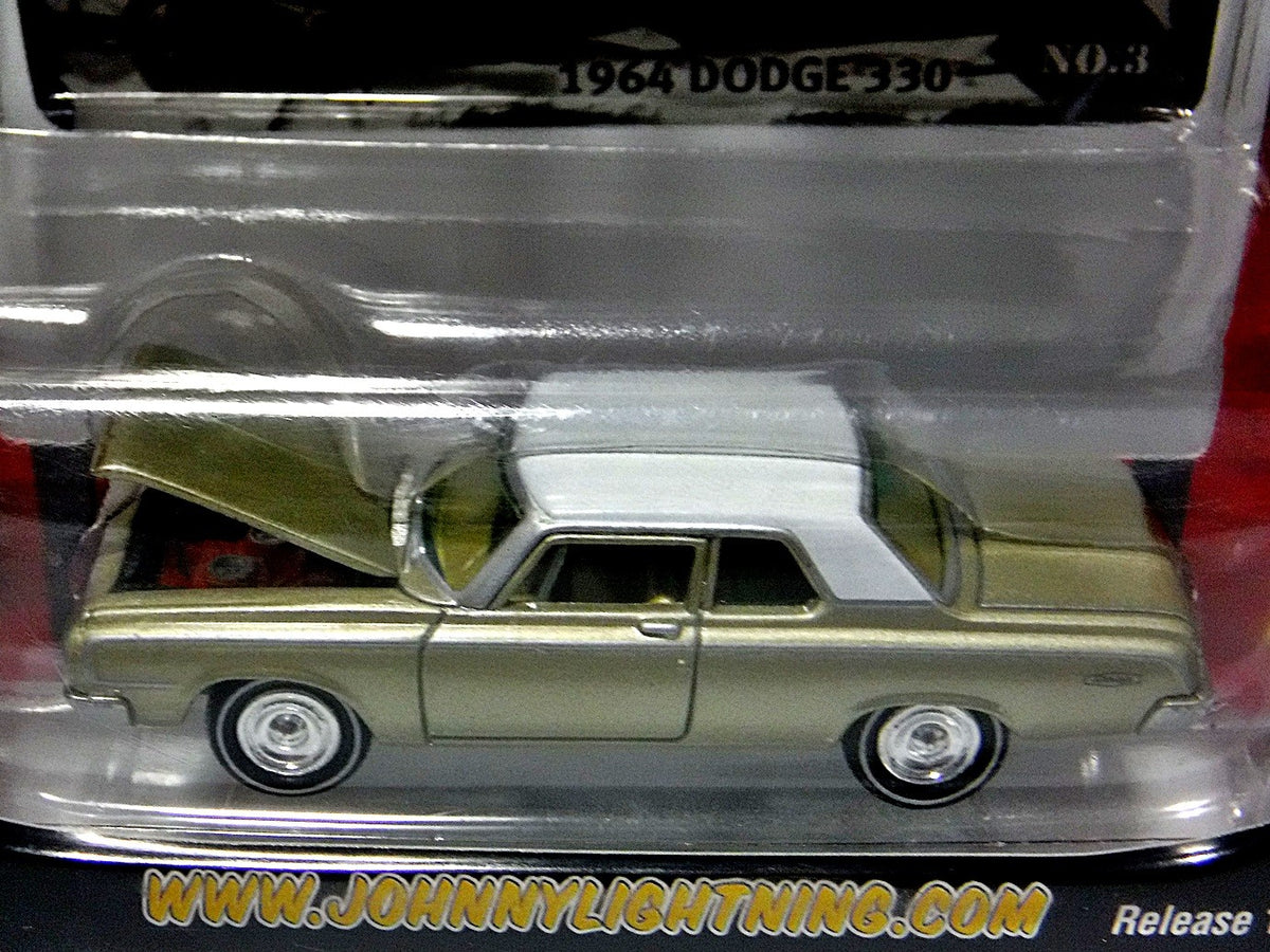 Johnny Lightning - MOPAR or no car - 1964 Dodge 330
