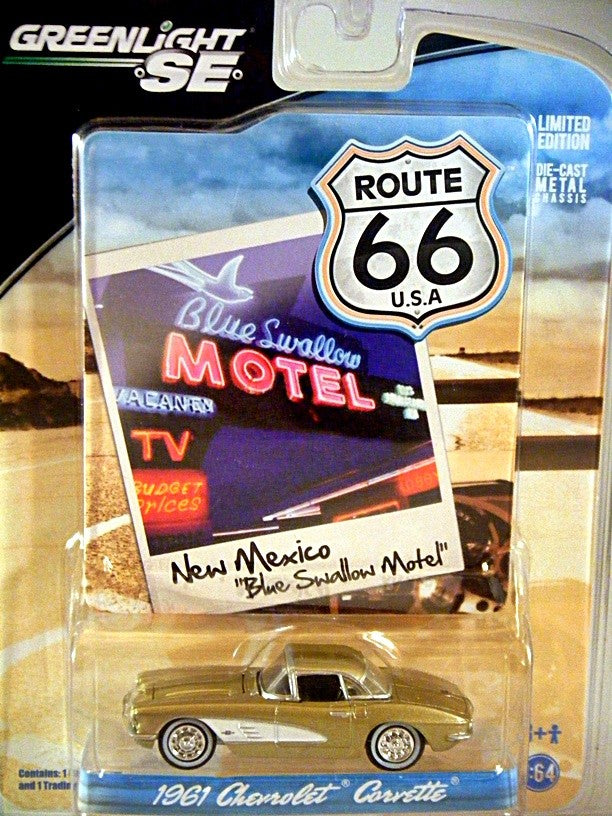 Greenlight Route 66 Series - 1961 Chevrolet Corvette