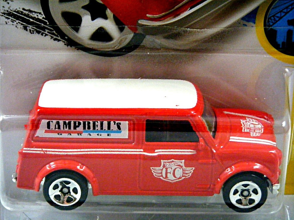 Hot Wheels - 1967 Austin Mini Van