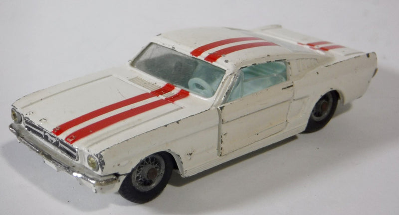 Corgi (325A-1) Ford Mustang Fastback