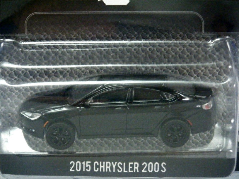 Greenlight Black Bandit - Chrysler 200 S Sedan