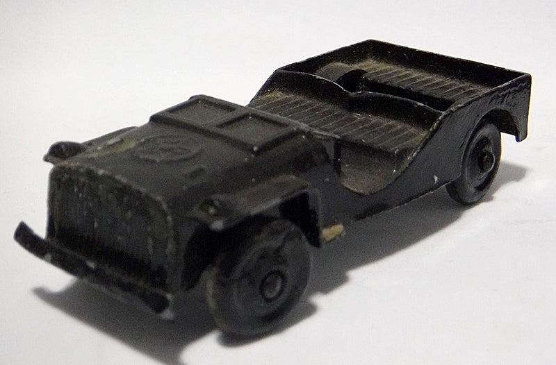 Tootsietoy 1947 Army Jeep CJ3