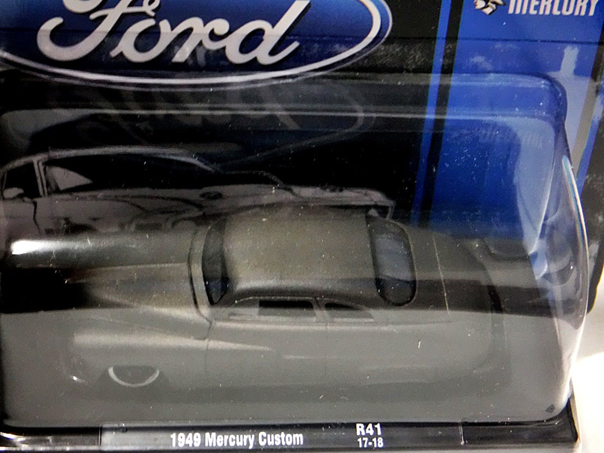 M2 Machines Drivers - 1949 Mercury Custom Lead Sled