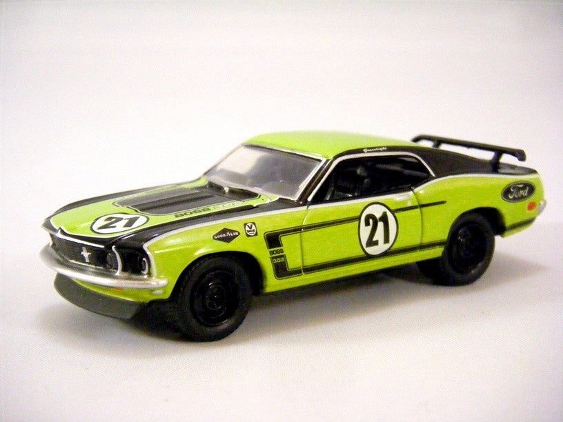 Greenlight Muscle Car Garage 1969 Ford Mustang Boss 302