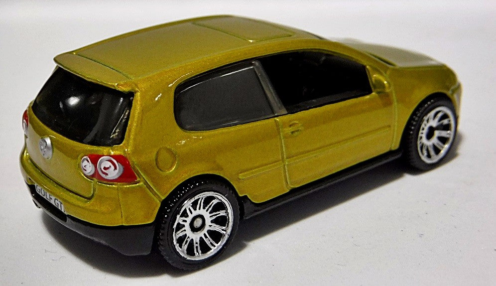 Matchbox Volkswagen Golf V GTI