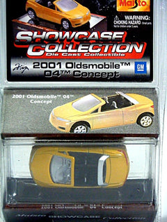 Maisto Showcase Collection - 2001 Oldsmobile 04 Concept Vehicle