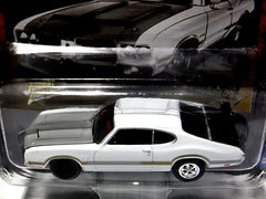 Johnny Lightning Projects in Progress - 1972 Oldsmobile 442