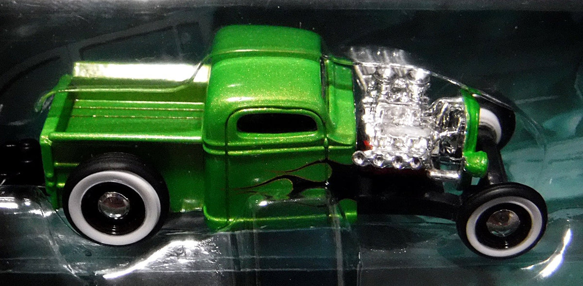 Maisto - Tow & Go - 1936 Chevrolet Pickup Truck and Traveler Trailer Set