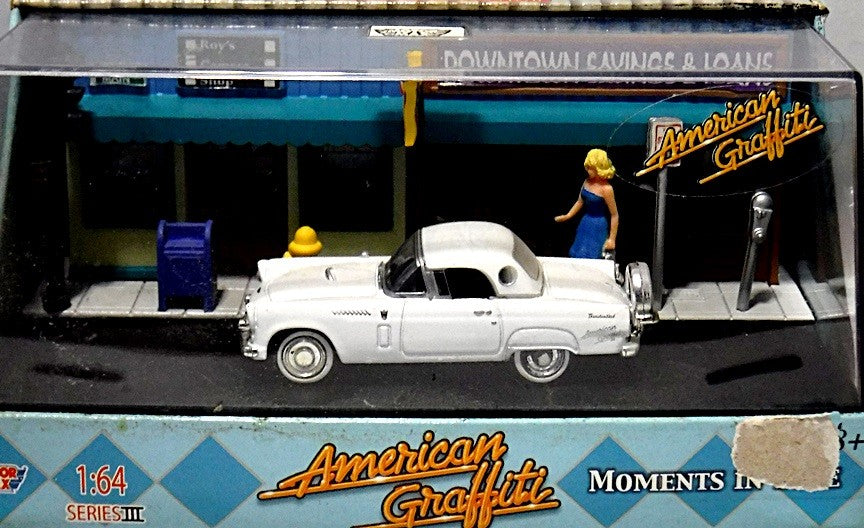 Motor Max American Graffiti 1957 Ford Thunderbird Diorama