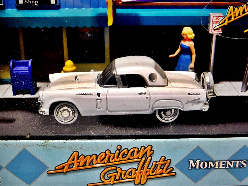 Motor Max American Graffiti 1957 Ford Thunderbird Diorama