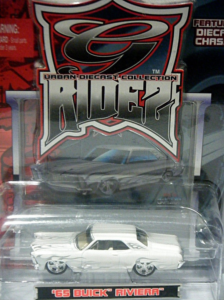 Maisto G Ridez Matiso G Ridez 1965 Buick Riviera