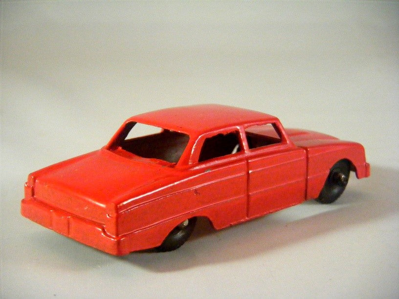 TootsieToy 1960 Ford Falcon