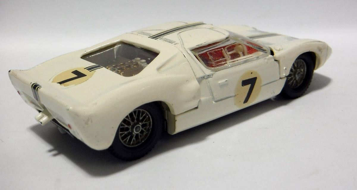 Dinky (215) Ford GT