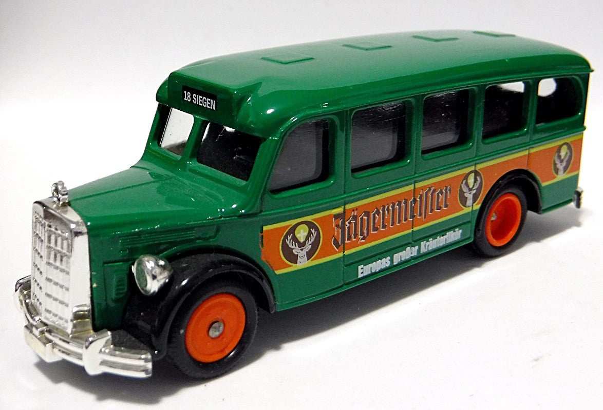 Lledo Days Gone - 1951 Mercedes Jager Bus