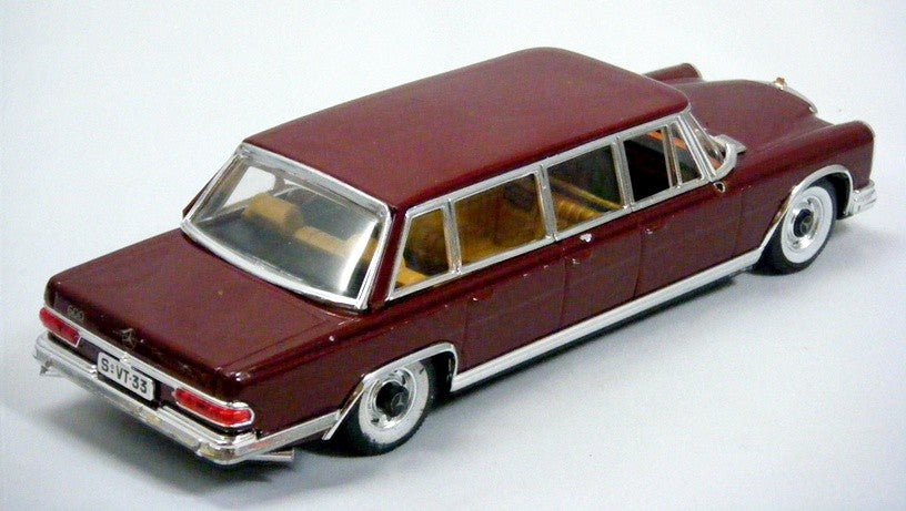 Vitesse - Mercedes-Benz 600 Pullman Limousine