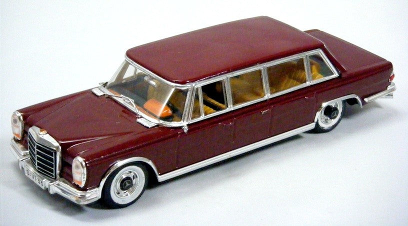 Vitesse - Mercedes-Benz 600 Pullman Limousine