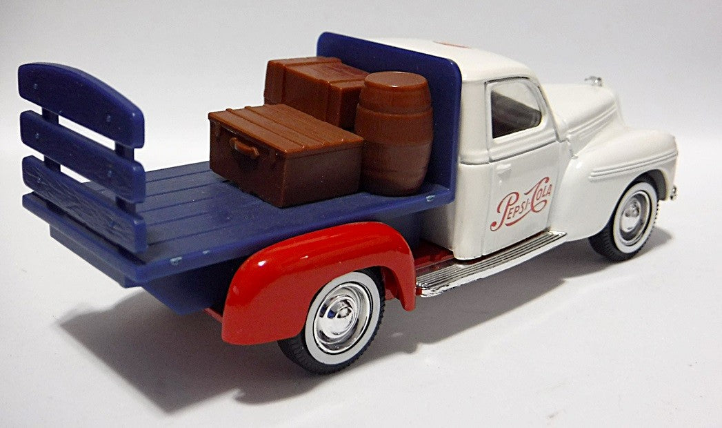 Solido (4427) - 1941 Dodge Pepsi Truck
