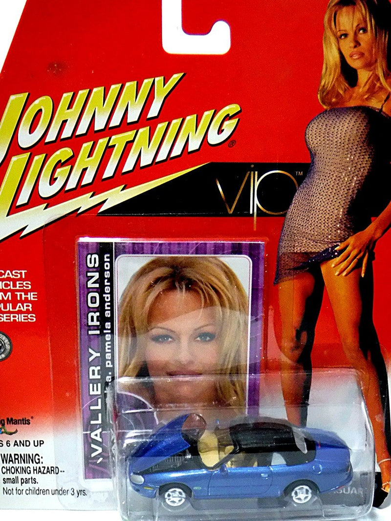 Johnny Lightning VIP Pamela Anderson Jaguar Convertible
