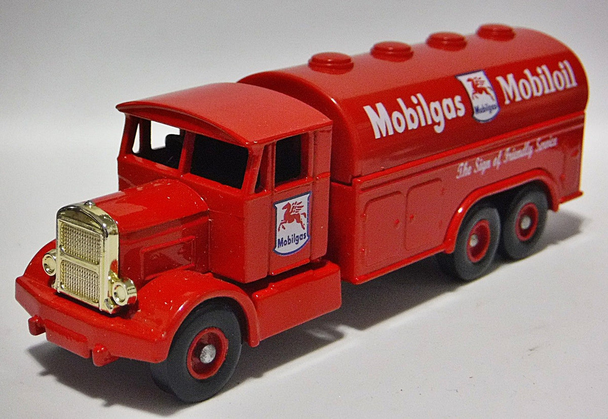 Lledo 1937 Scammell 6 Wheeler Mobilgas Tanker