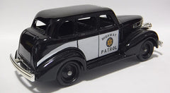 Lledo - 1939 Chevrolet Highway Patrol Car
