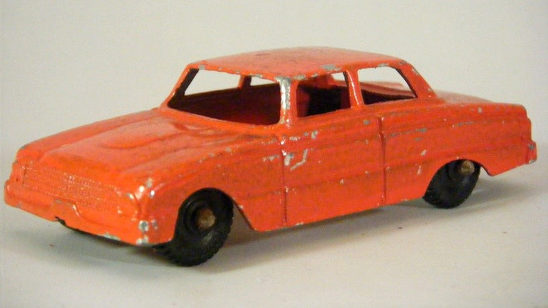 TootsieToy 1960 Ford Falcon