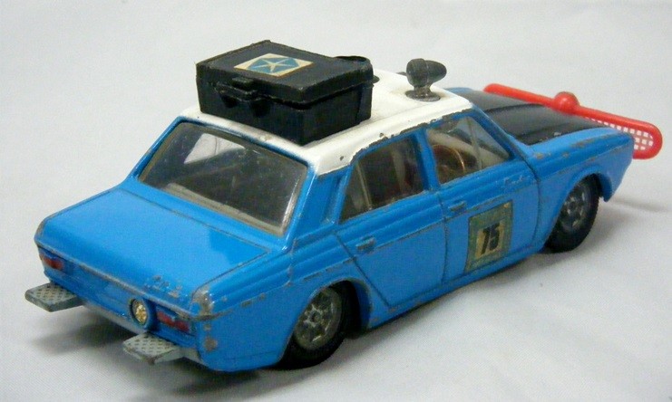 Corgi (302-B-1) Hillman Hunter Rallye Car