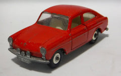 Matchbox Regular Wheels (67-B1) Volkswagen 1600TL