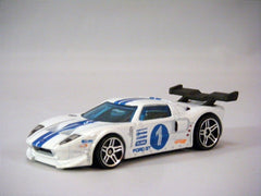 Hot Wheels 2009 New Models Ford GT LM