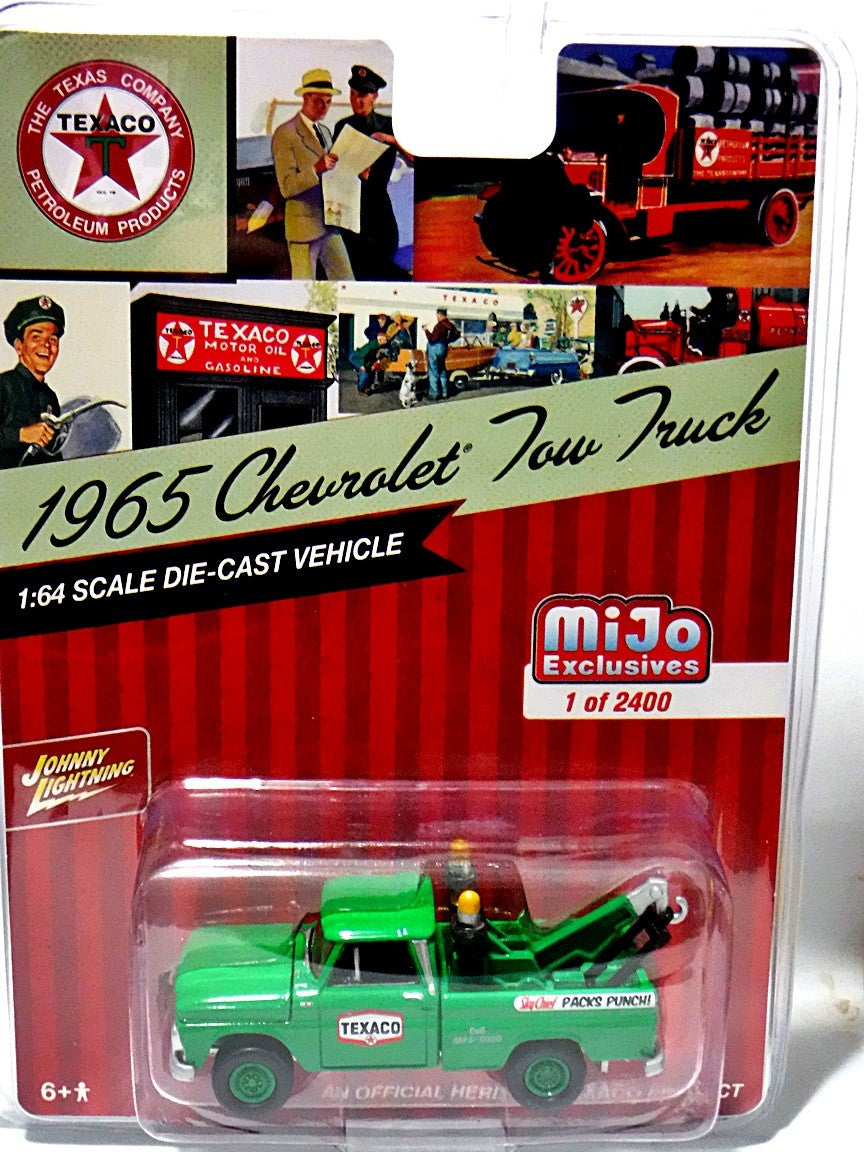 Johnny Lightning Promo - Texaco - 1965 Chevrolet Tow Truck