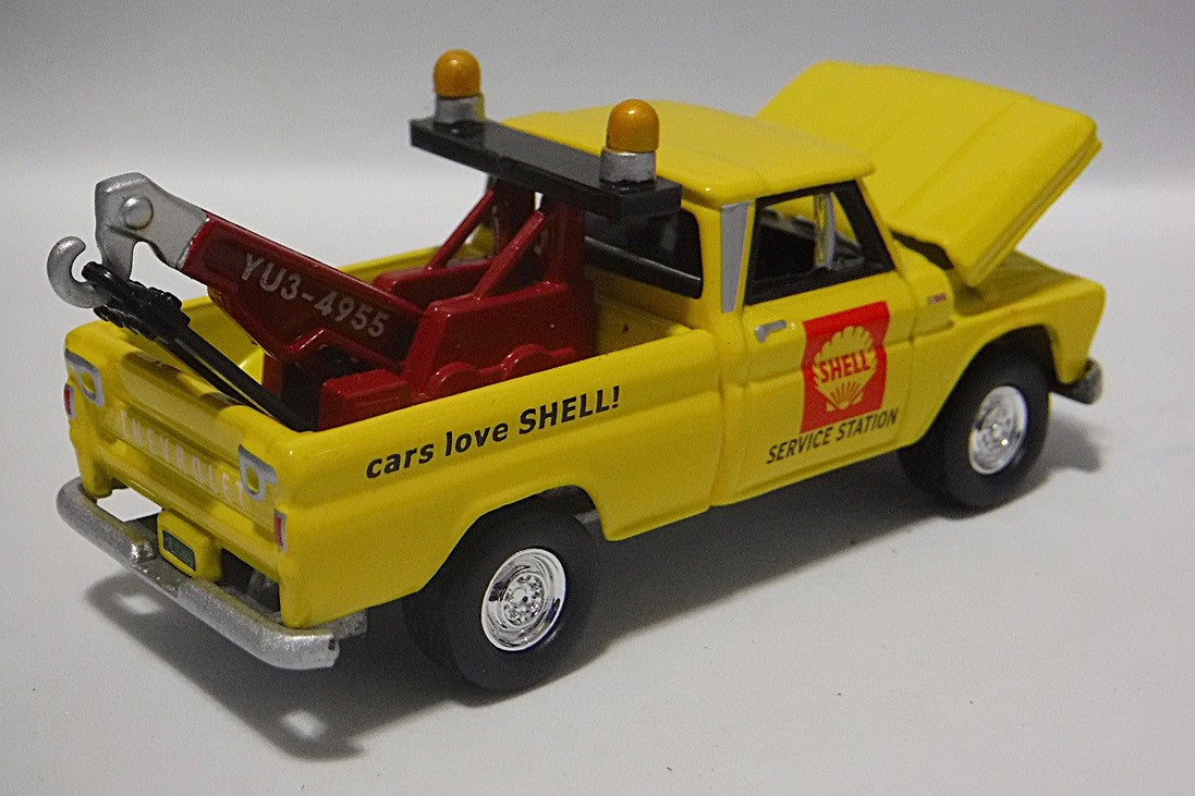 Johnny Lightning Promo - Texaco - 1965 Chevrolet Tow Truck