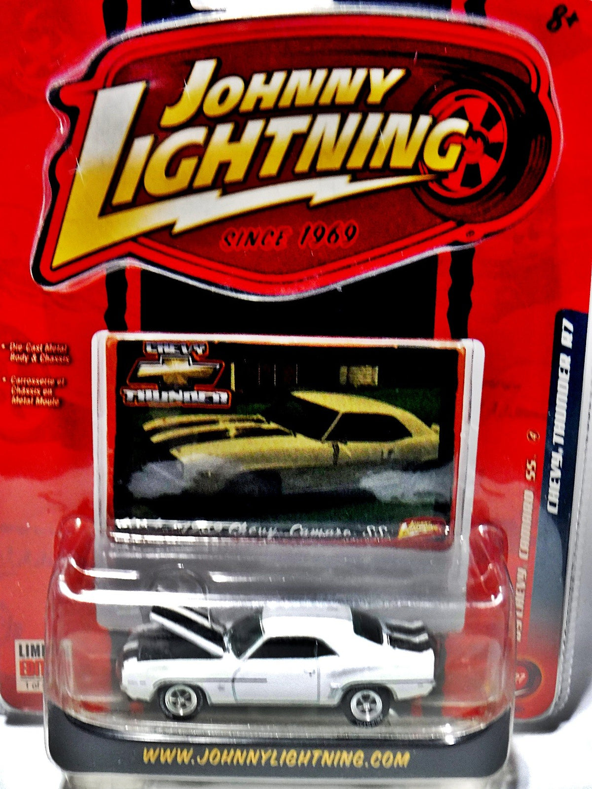 Johnny Lightning Chevy Thunder1969 Chevrolet Camaro SS  