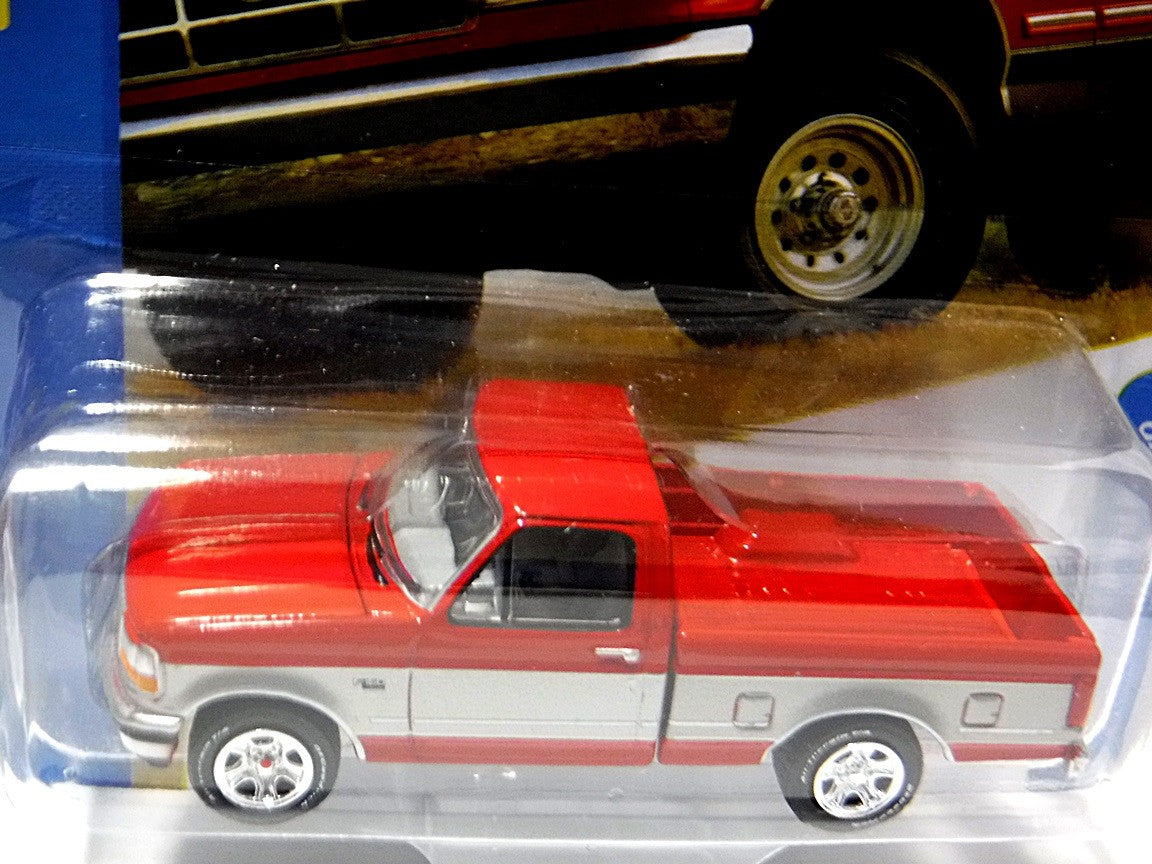 Johnny Lightning Classic Gold Hobby Exclusive - 1993 Ford F-150 Pickup Truck