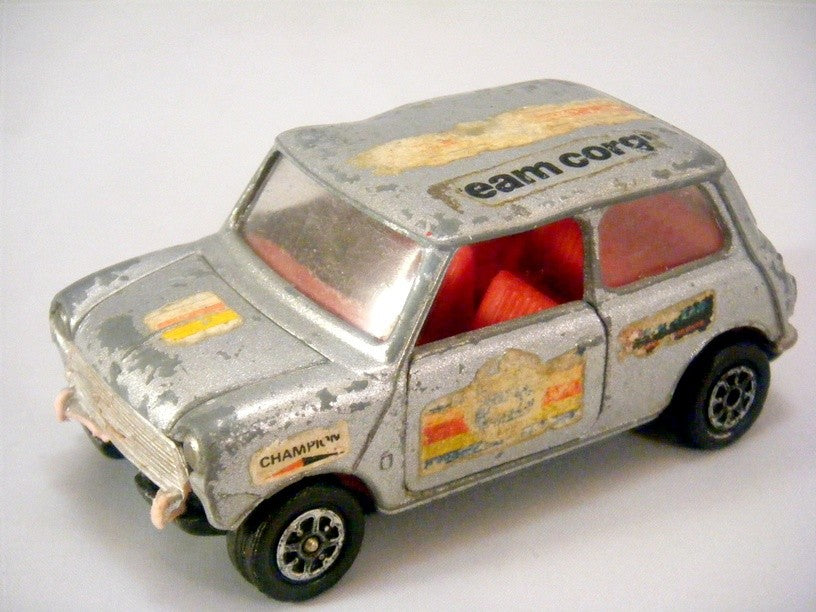 Corgi (201C-3) Team Corgi British Leyland Mini 1000 Rallye Car