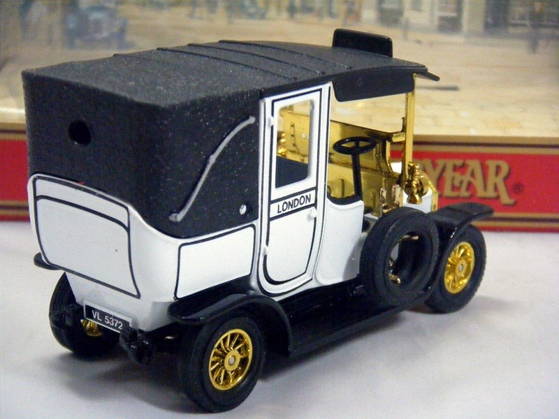 Matchbox Models of Yesterday Y-28 - 1907 UNIC Taxi Cab