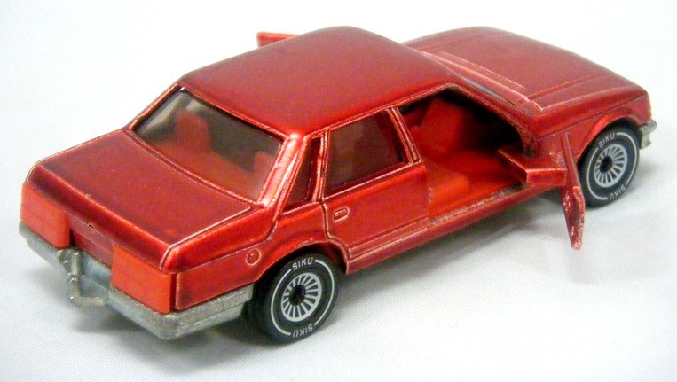Siku - Opel Senator 3.0E CD