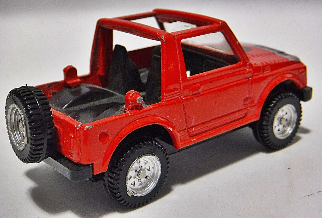 MC Toy - Suzuki Samurai