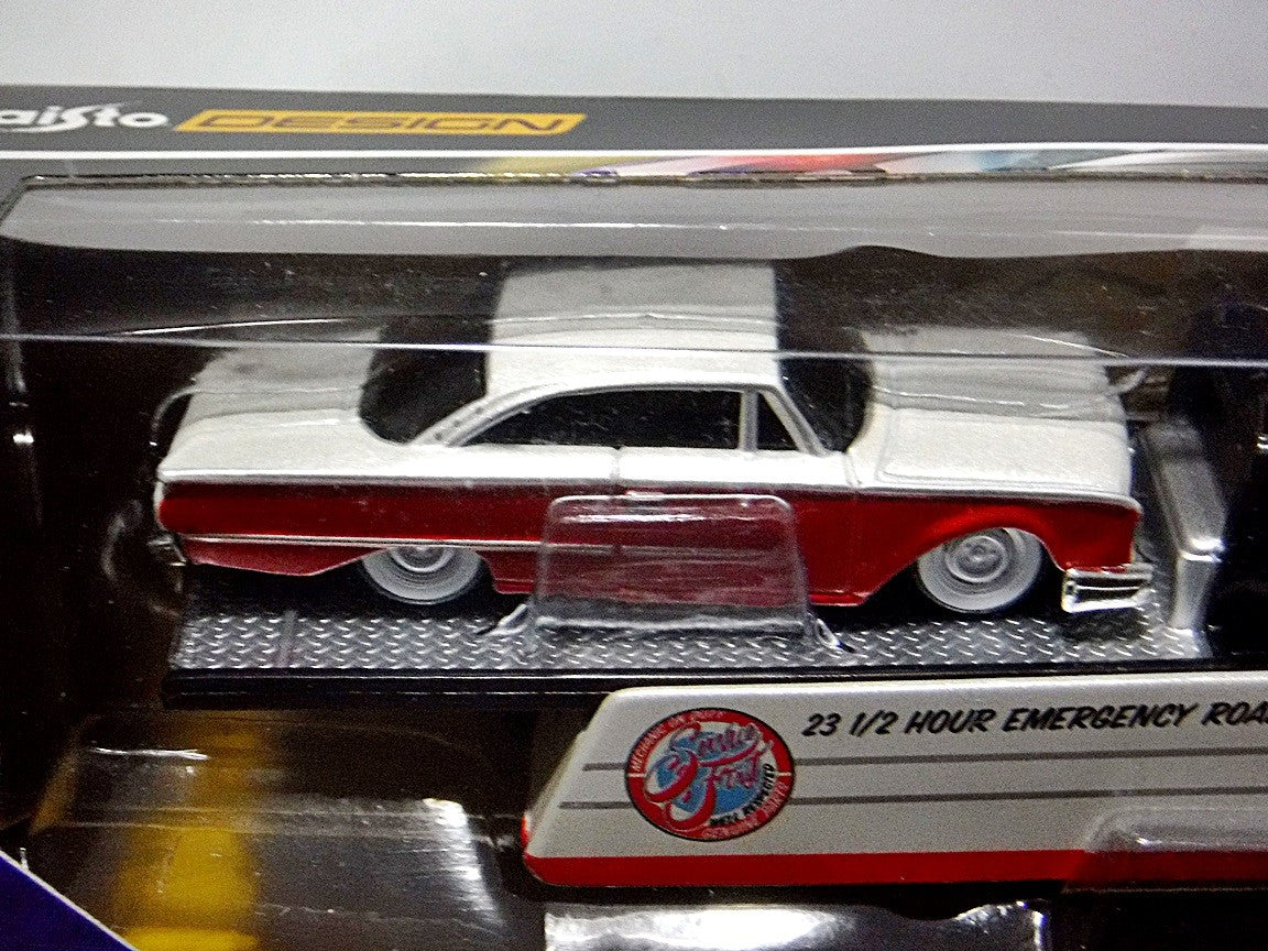 Maisto - Tow & Go - 1960 Ford Starliner and  Flatbed Tow Truck