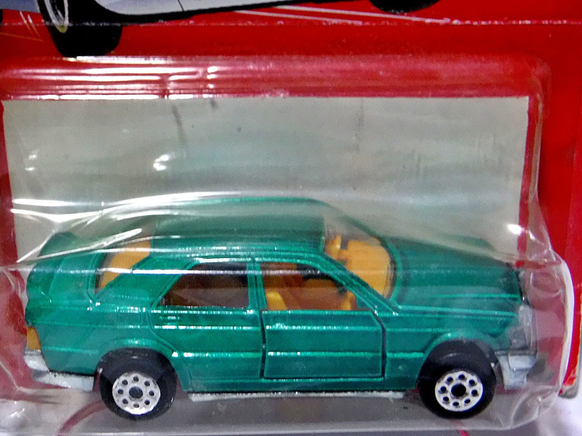 Majorette - Mercedes-Benz 190E Sedan