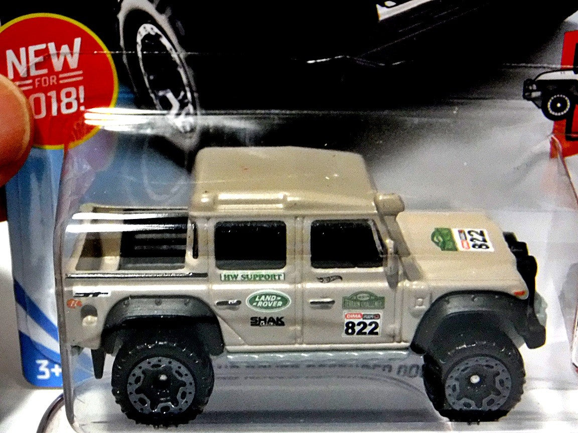 Hot Wheels - Land Rover Defender Double Cab – Global Diecast Direct