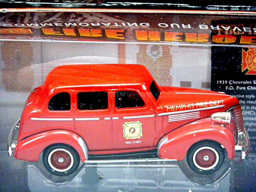 Corgi - Memphis Fire Dept - 1939 Chevrolet Fire Chief Sedan