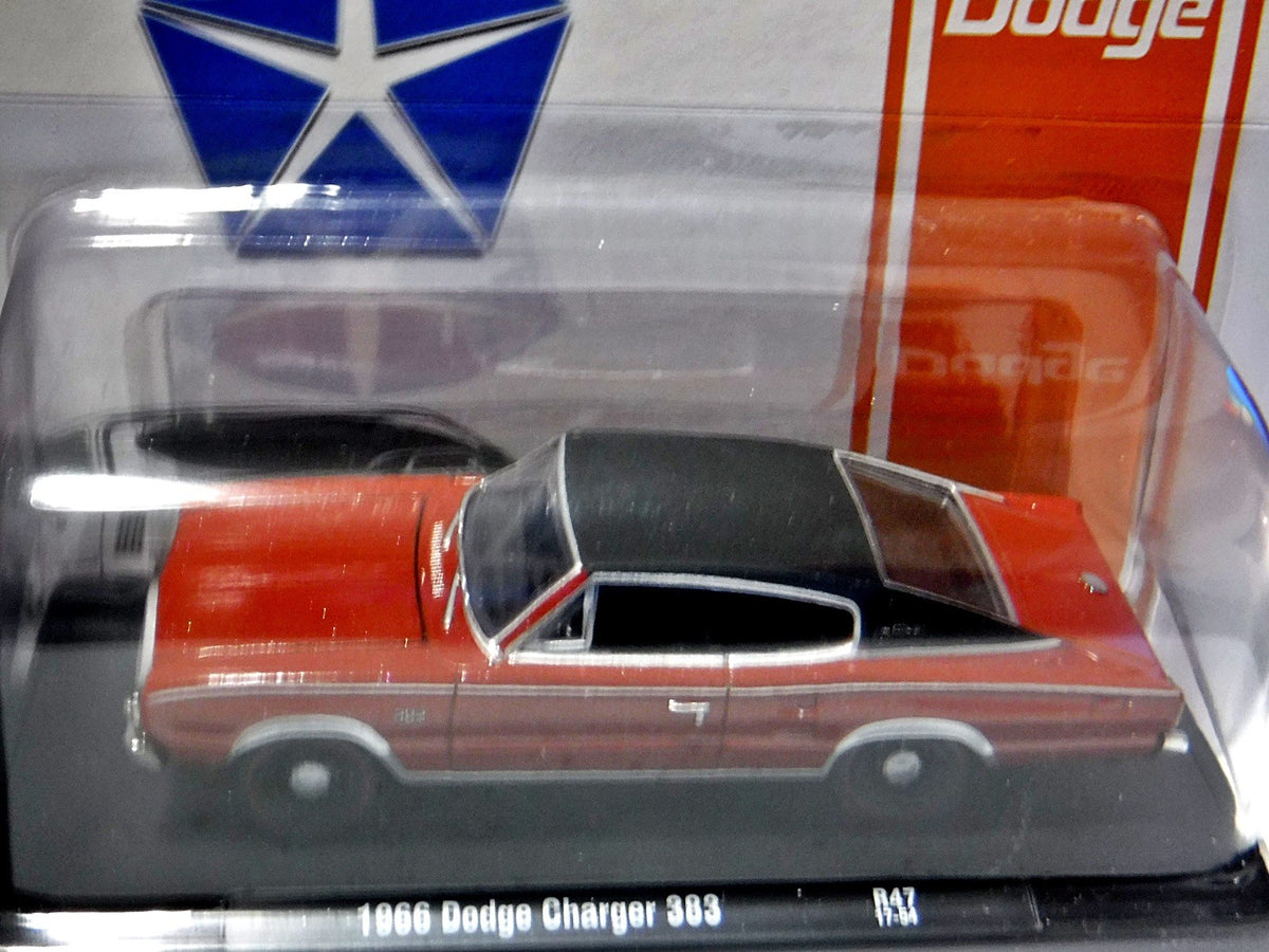 M2 Machines Drivers - 1966 Dodge Charger 383