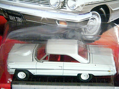 Auto World - 1964 Ford Galaxie 500XL 