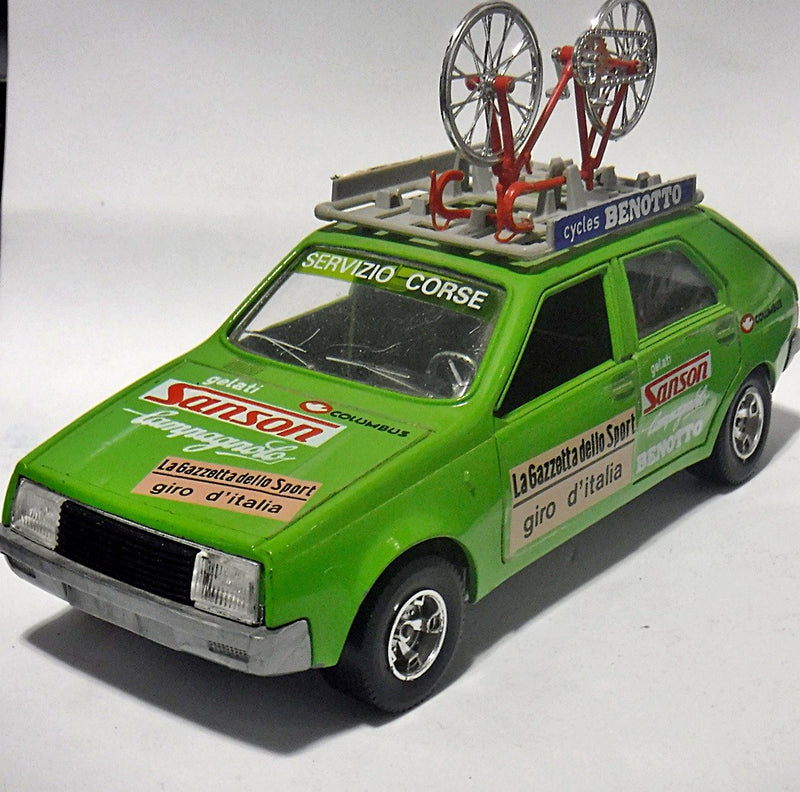Bburago  Renault 14TL Giro D'Italia with Racing Bike