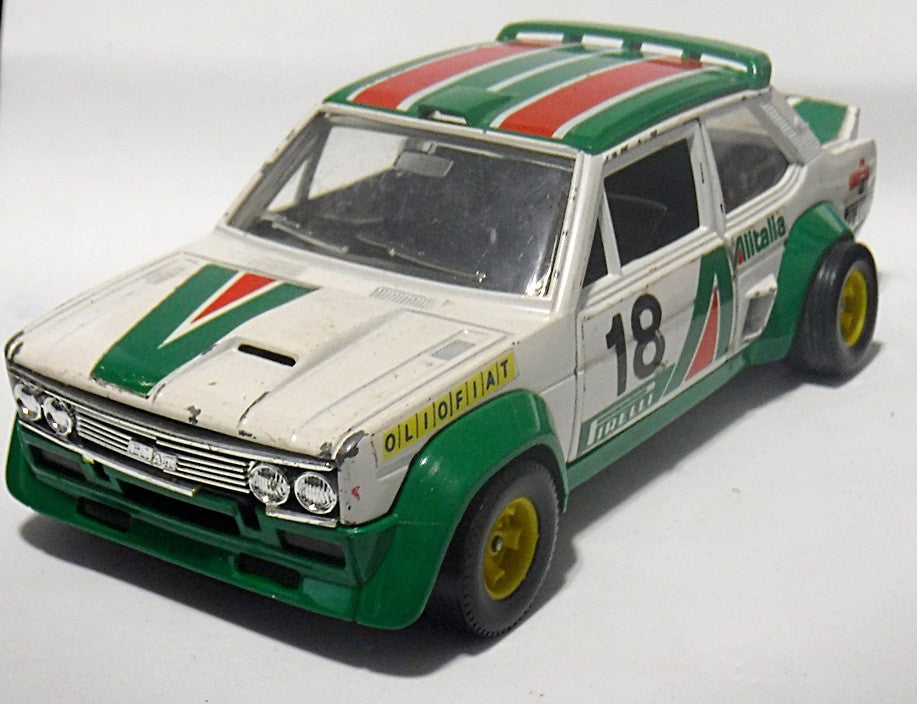 Bburago - Fiat 131 Abarth Rallye Race Car