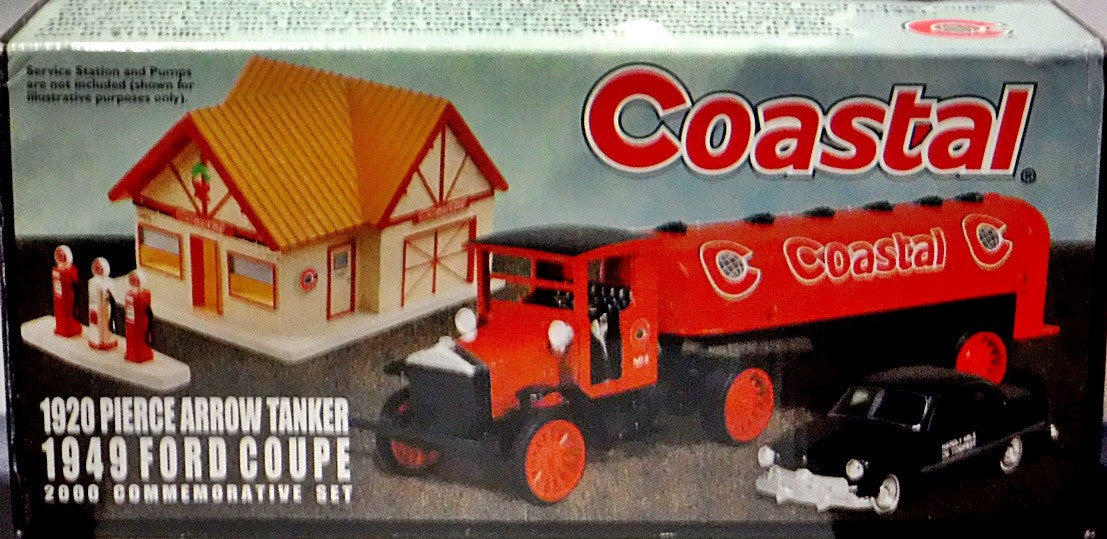 Ertl - 1920 Pierce Arrow Coastal Oil Tanker and 1949 Ford Set