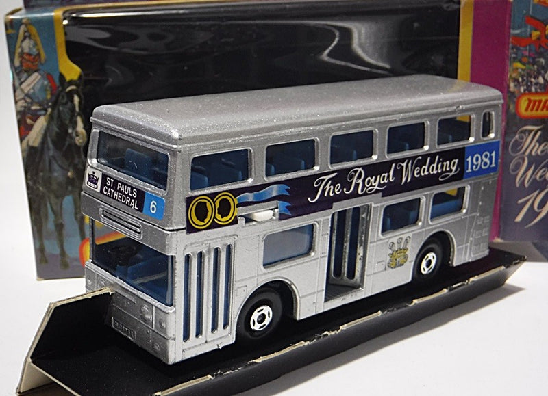 Matchbox SuperKings - Princess Dianna Royal Wedding Bus