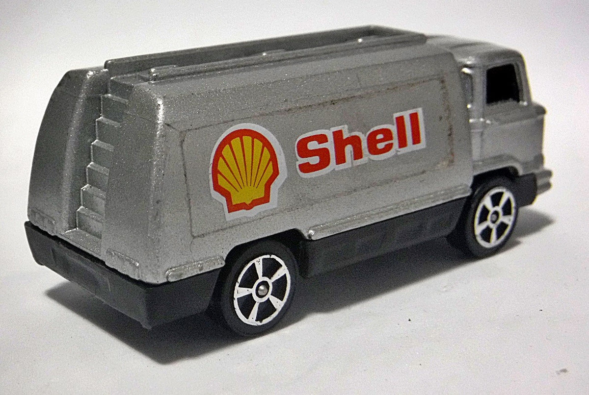 Corgi Juniors (97-B1) Shell Oil Petrol Tanker